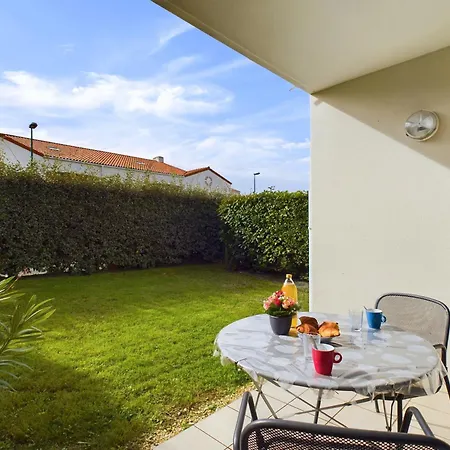 D'olonne - Pour 4 Et Jardin Apartment